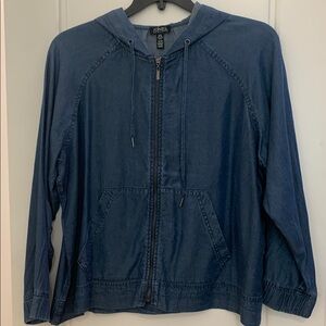 Lightweight Jones New York Jacket Size XL NWT perfect for summer evenings